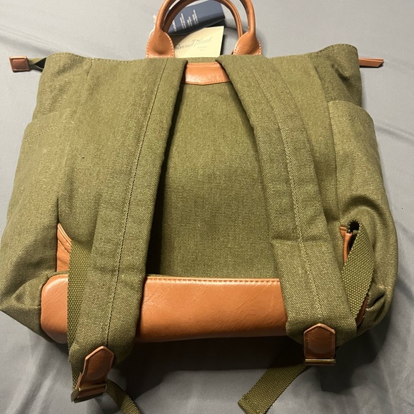 Universal Thread Green and Tan Backpack with Rugged Design - Picture 2 of 4